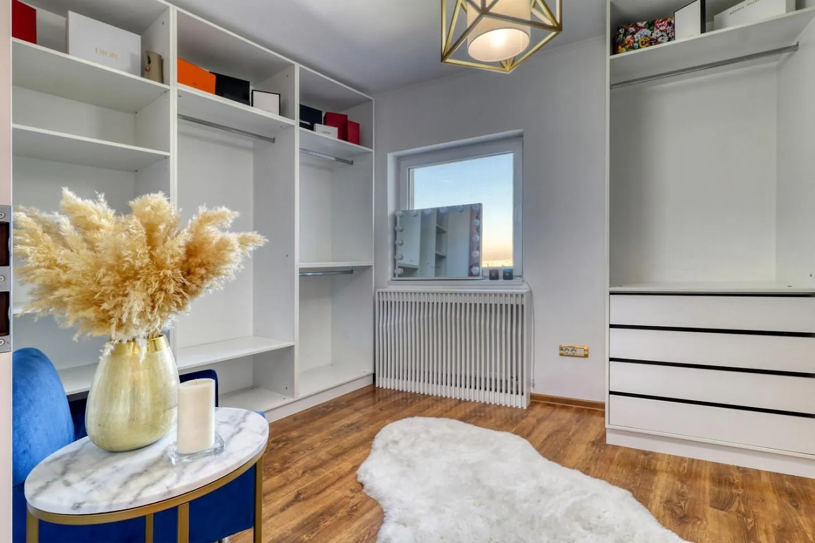 14Th Luxury Flat Apartment Bucharest 0*,